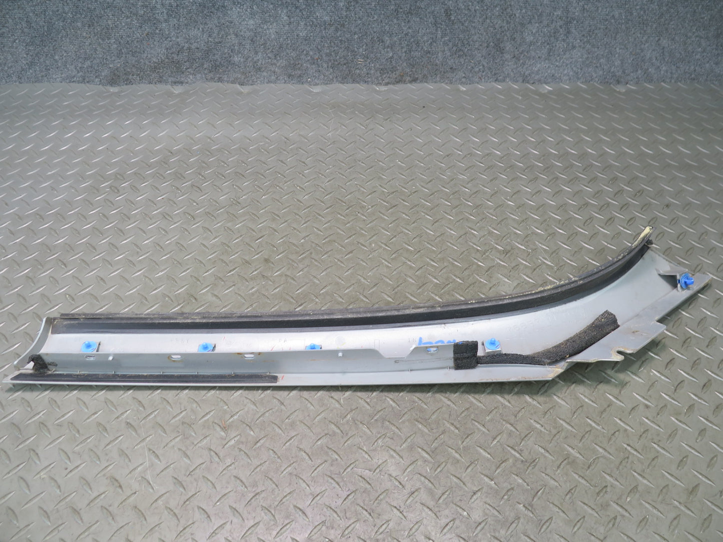 10-19 Nissan Z34 370Z Convert Front Exterior A Pillar Trim Panel Molding Set OEM