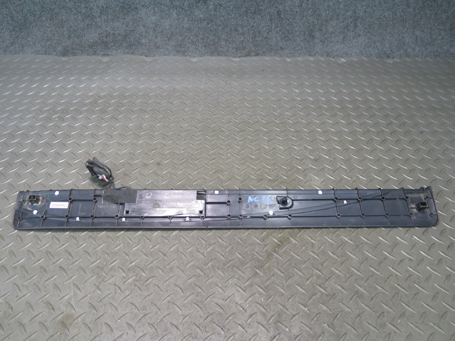 09-20 Nissan Z34 370Z Illuminated Left Right Door Scuff Sill Plate Trim Set OEM
