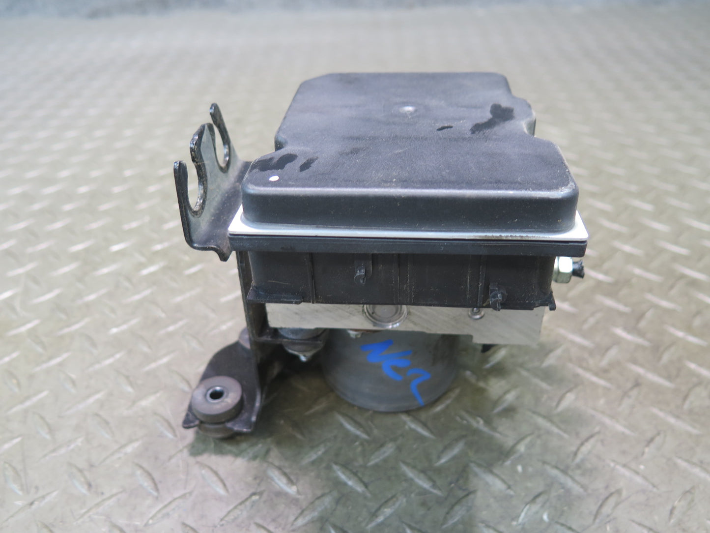 2010 Nissan Z34 370Z Anti Lock Brake ABS Pump Module 0265951284 OEM