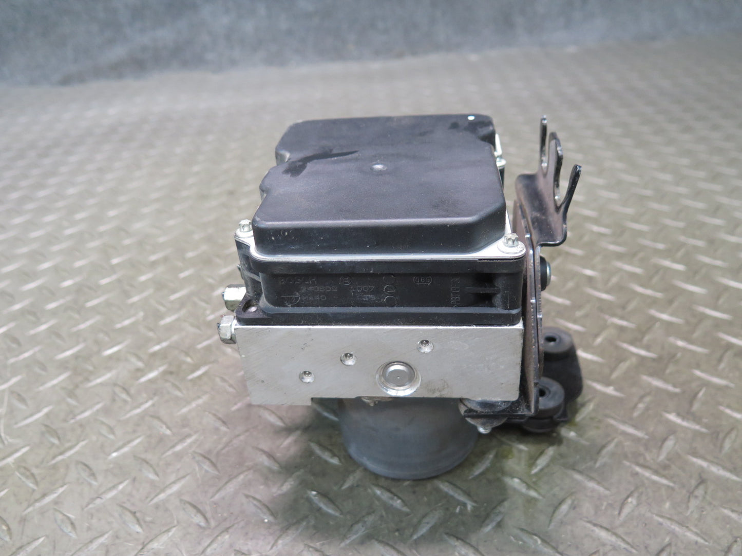 2010 Nissan Z34 370Z Anti Lock Brake ABS Pump Module 0265951284 OEM
