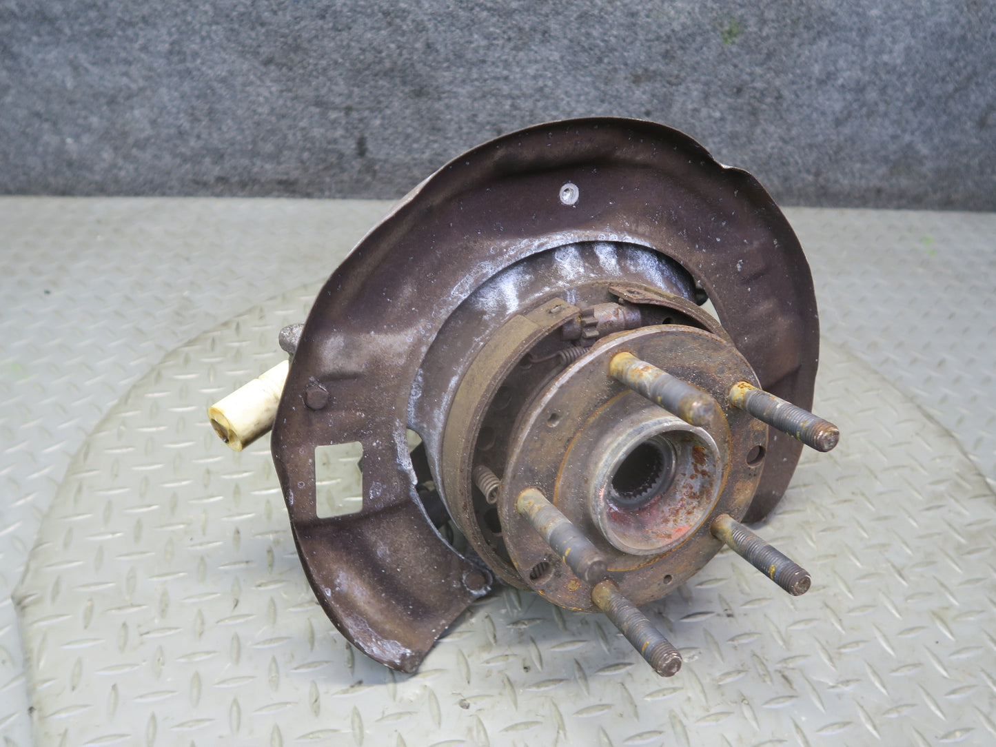 1984-1986 Porsche 928 S Rear Left Side Spindle Knuckle Wheel Hub Bearing
