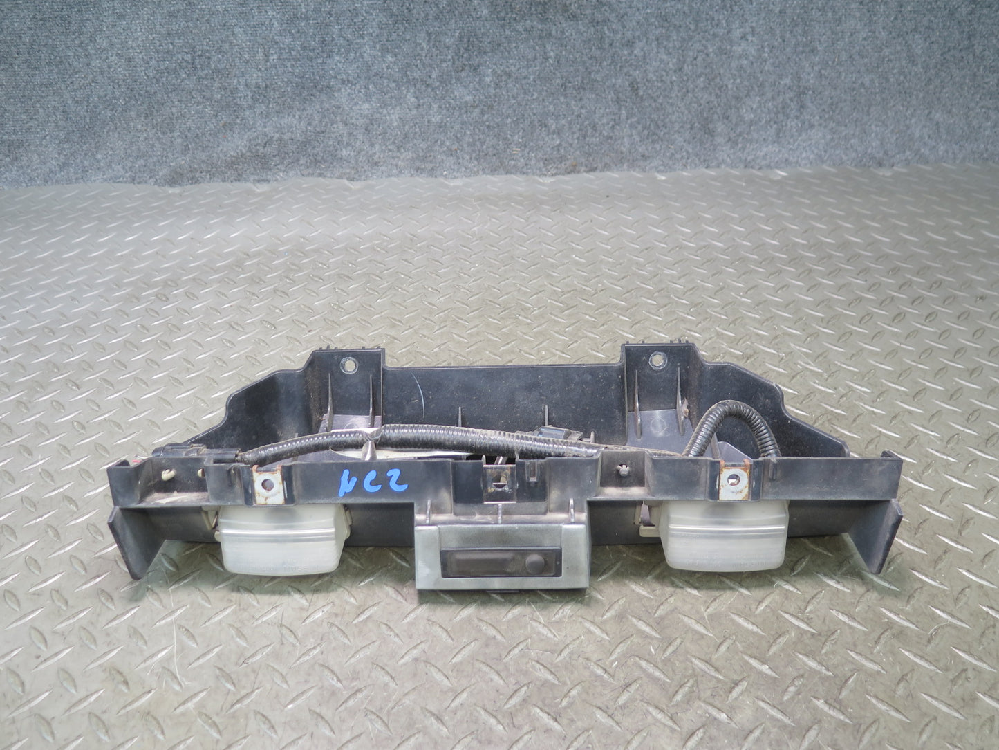 09-20 Nissan Z34 370Z Rear License Plate Light Lamp Mount Bracket Panel OEM