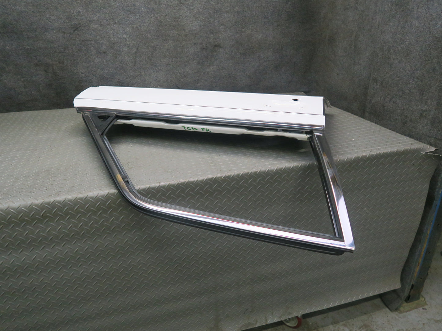 84-88 Toyota Cressida MX73 Sedan Front Right Door Shell Panel w Hardware Set OEM