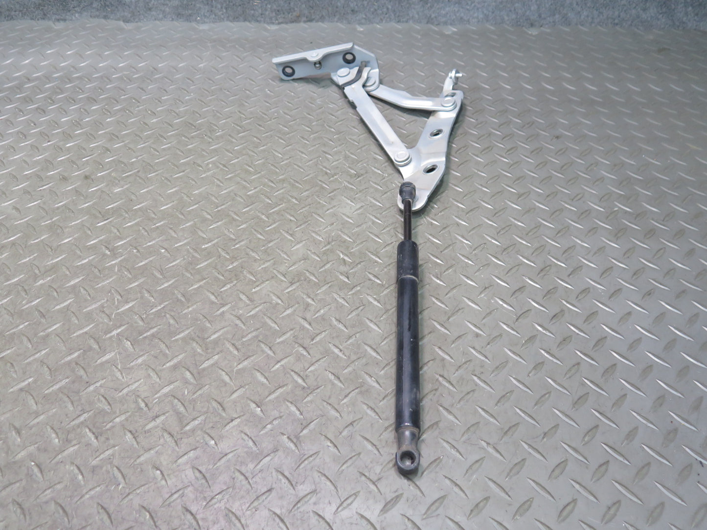 09-20 Nissan Z34 370Z Convertible Set of 2 Rear Trunk Hinge w Shock Support OEM