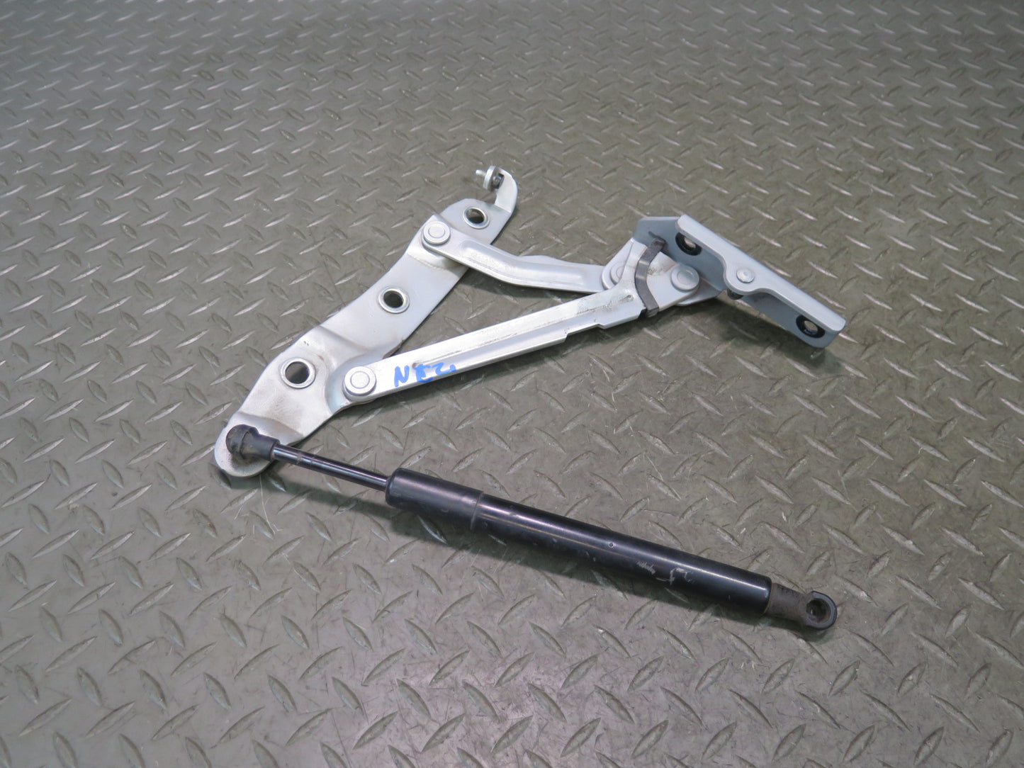 09-20 Nissan Z34 370Z Convertible Set of 2 Rear Trunk Hinge w Shock Support OEM