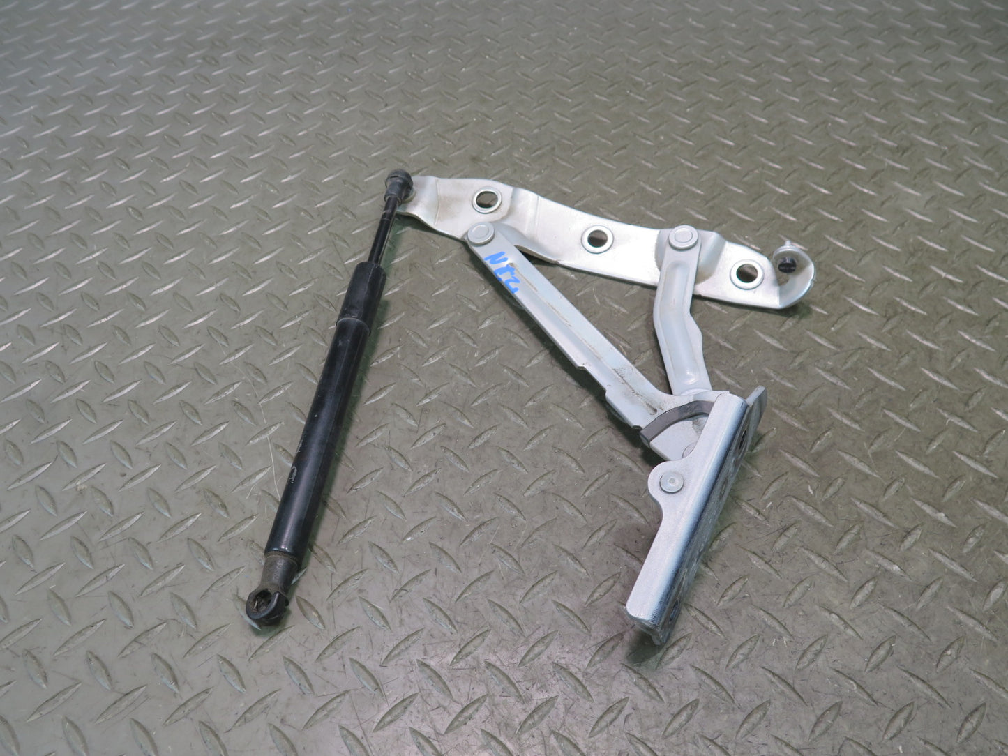 09-20 Nissan Z34 370Z Convertible Set of 2 Rear Trunk Hinge w Shock Support OEM