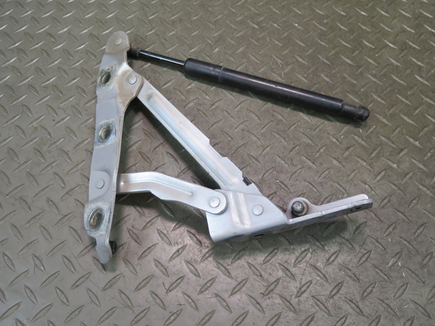 09-20 Nissan Z34 370Z Convertible Set of 2 Rear Trunk Hinge w Shock Support OEM