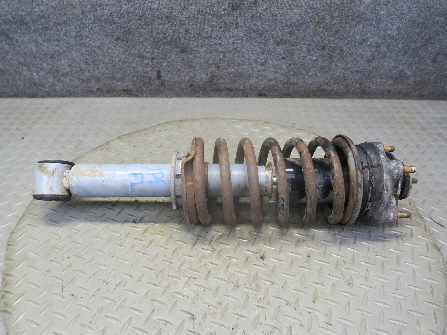 1983-1986 Porsche 928 S Front Right Left Side Shock Strut Absorber W/ Spring Set