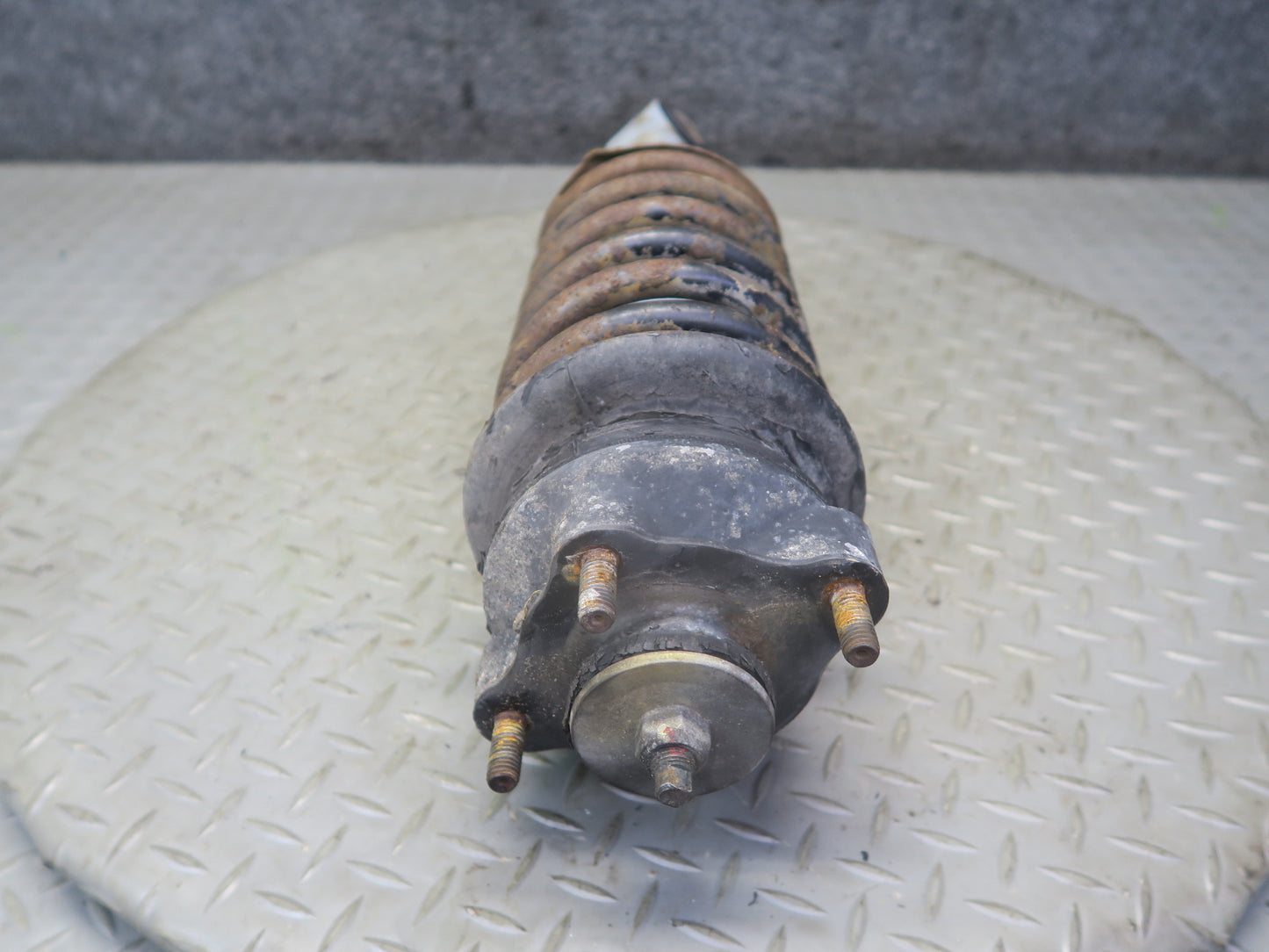 1983-1986 Porsche 928 S Front Right Left Side Shock Strut Absorber W/ Spring Set