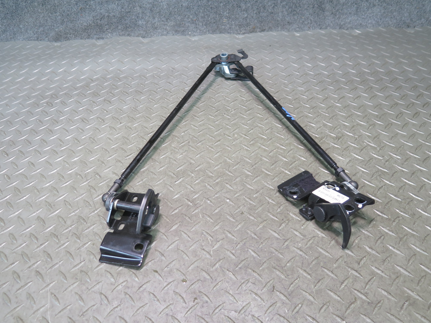 10-19 Nissan Z34 370Z Convertible TOP Roof Lock Latch Assembly Set OEM