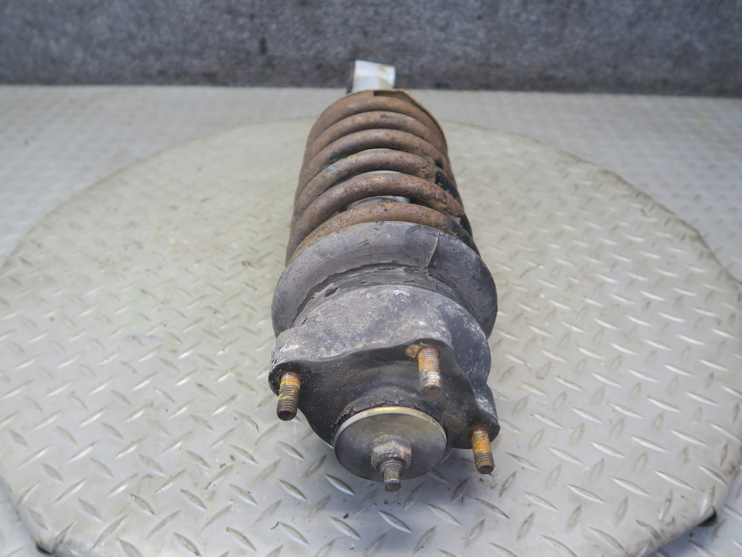 1983-1986 Porsche 928 S Front Right Left Side Shock Strut Absorber W/ Spring Set