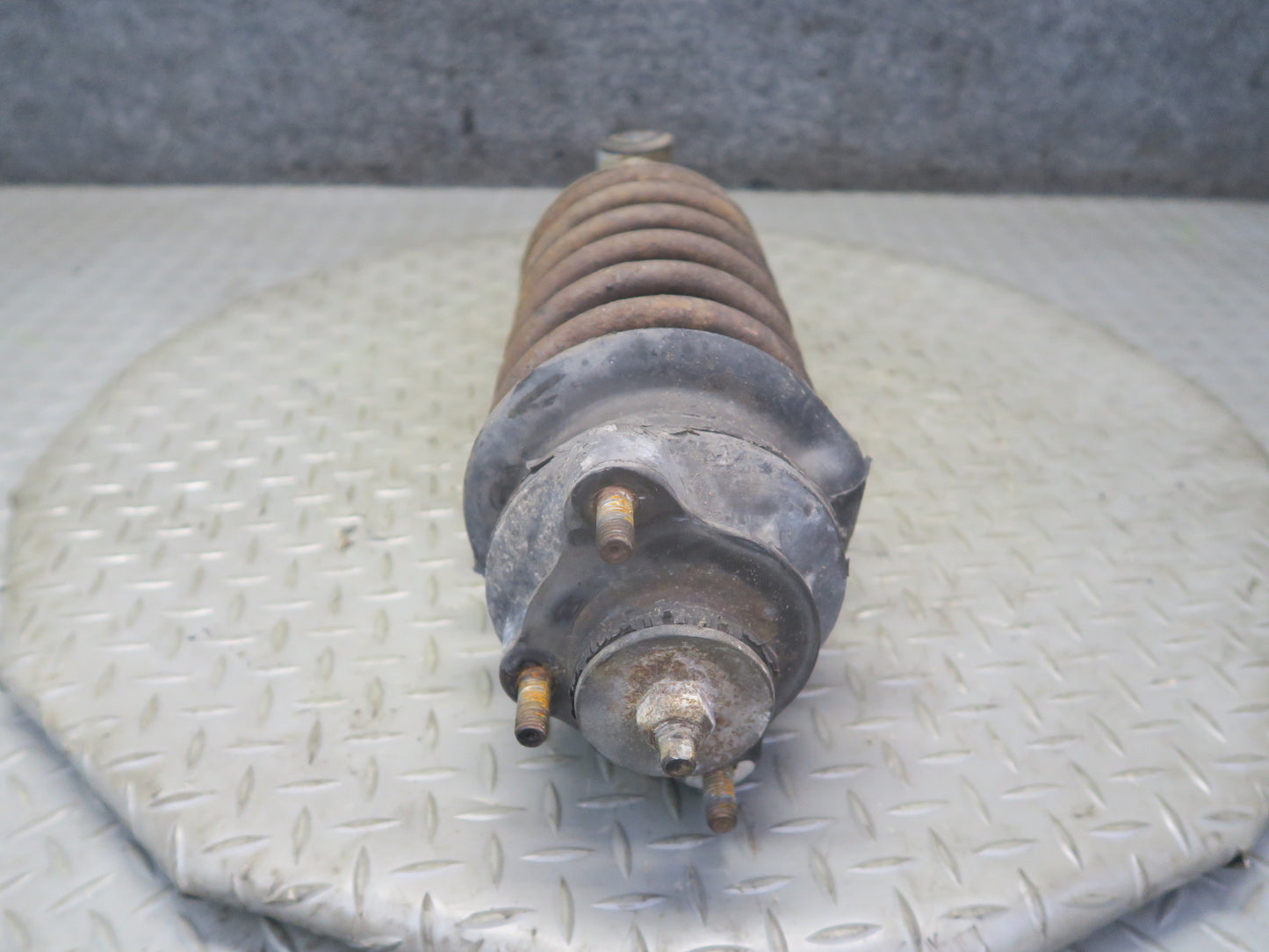 1983-1986 Porsche 928 S Front Right Left Side Shock Strut Absorber W/ Spring Set