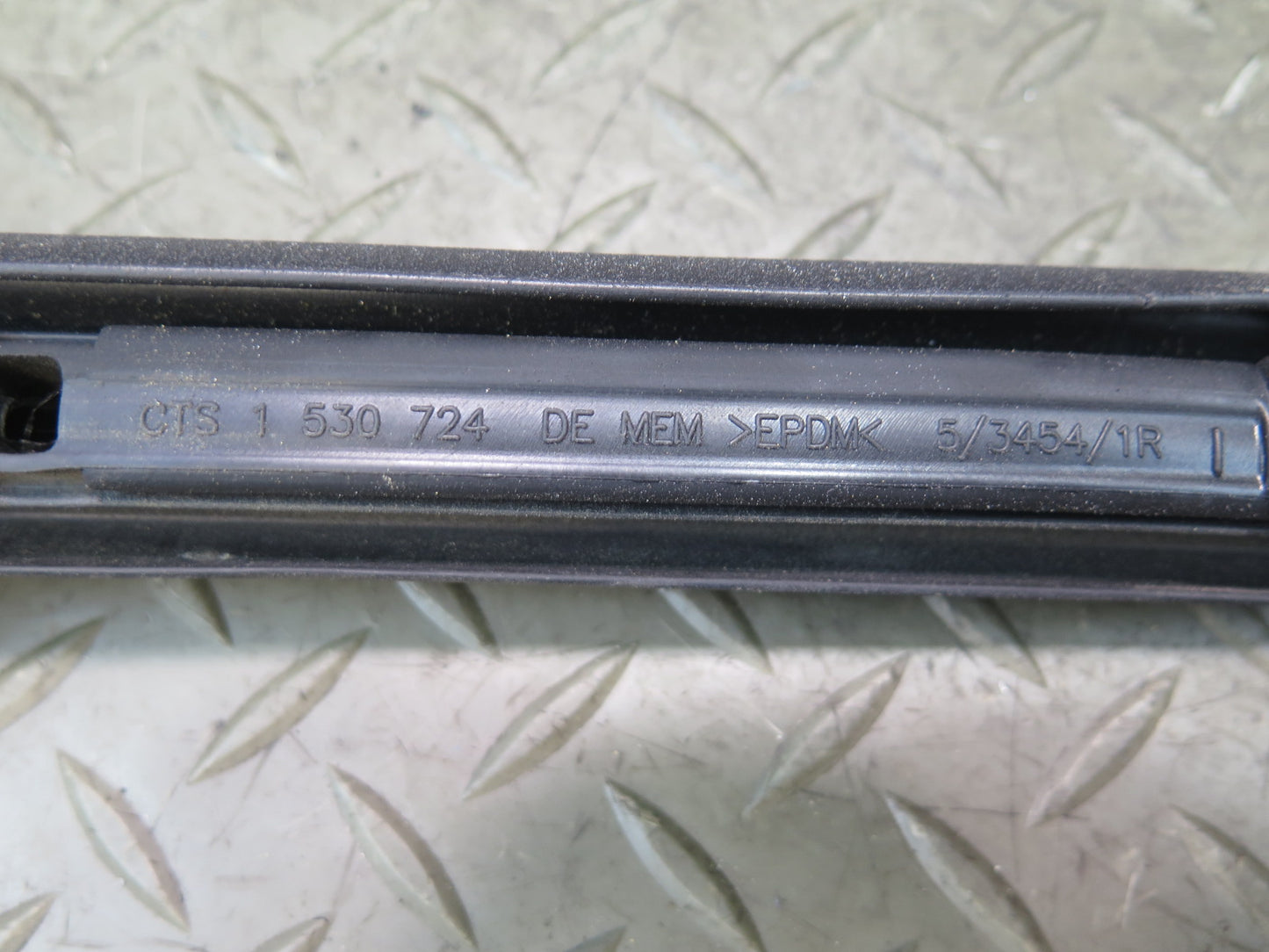 10-19 Nissan Z34 370Z Convertible TOP Roof Weatherstrip Rubber Seal Set OEM
