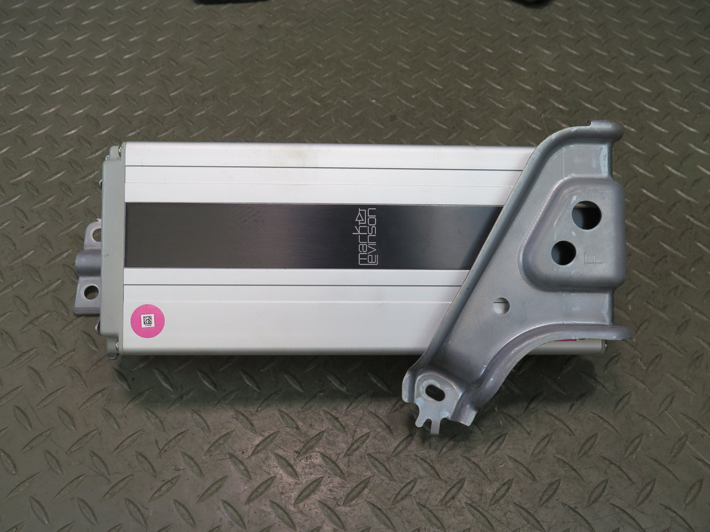 2010-2013 Lexus URJ150L GX460 Mark Levinson Audio Radio Stereo AMP Amplifier