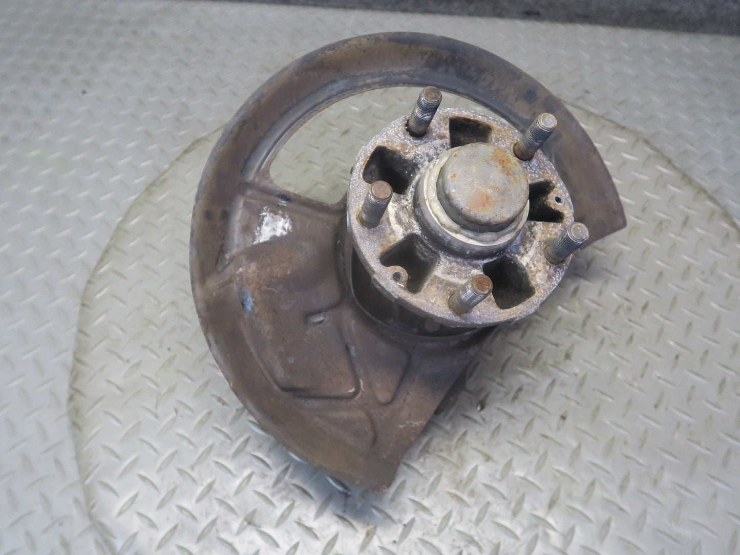 1984-1986 Porsche 928 S Front Left Side Spindle Knuckle Wheel Hub Bearing