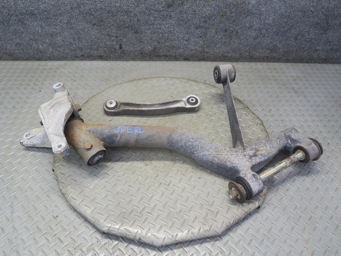 1984-1995 Porsche 928 S Rear Left Upper & Lower Control Arm Set of 2
