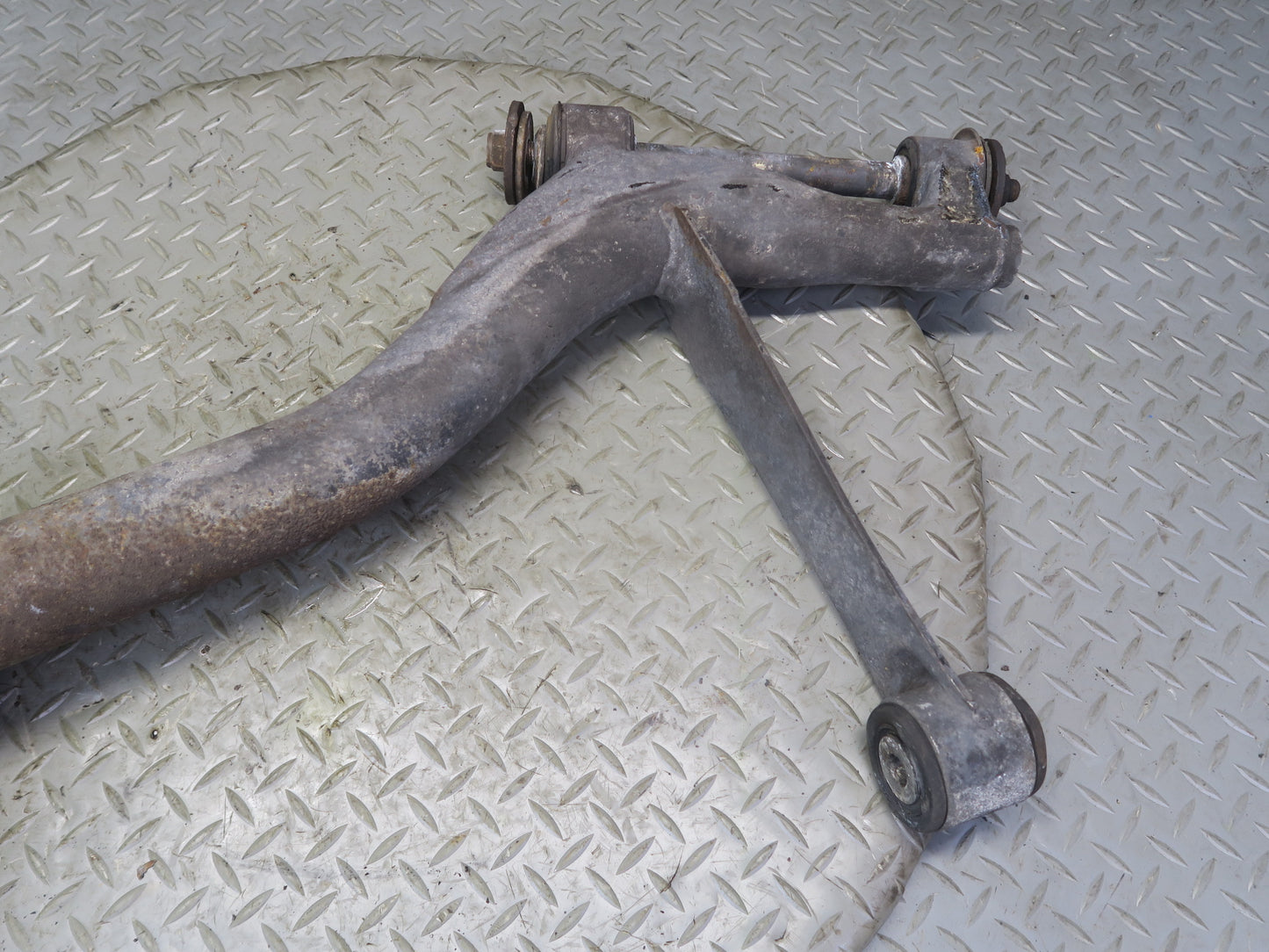 1984-1995 Porsche 928 S Rear Left Upper & Lower Control Arm Set of 2
