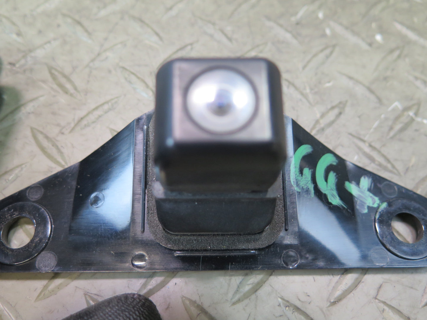 2010-2013 Lexus URJ150L GX460 Rear View Back UP Parking Assist Camera