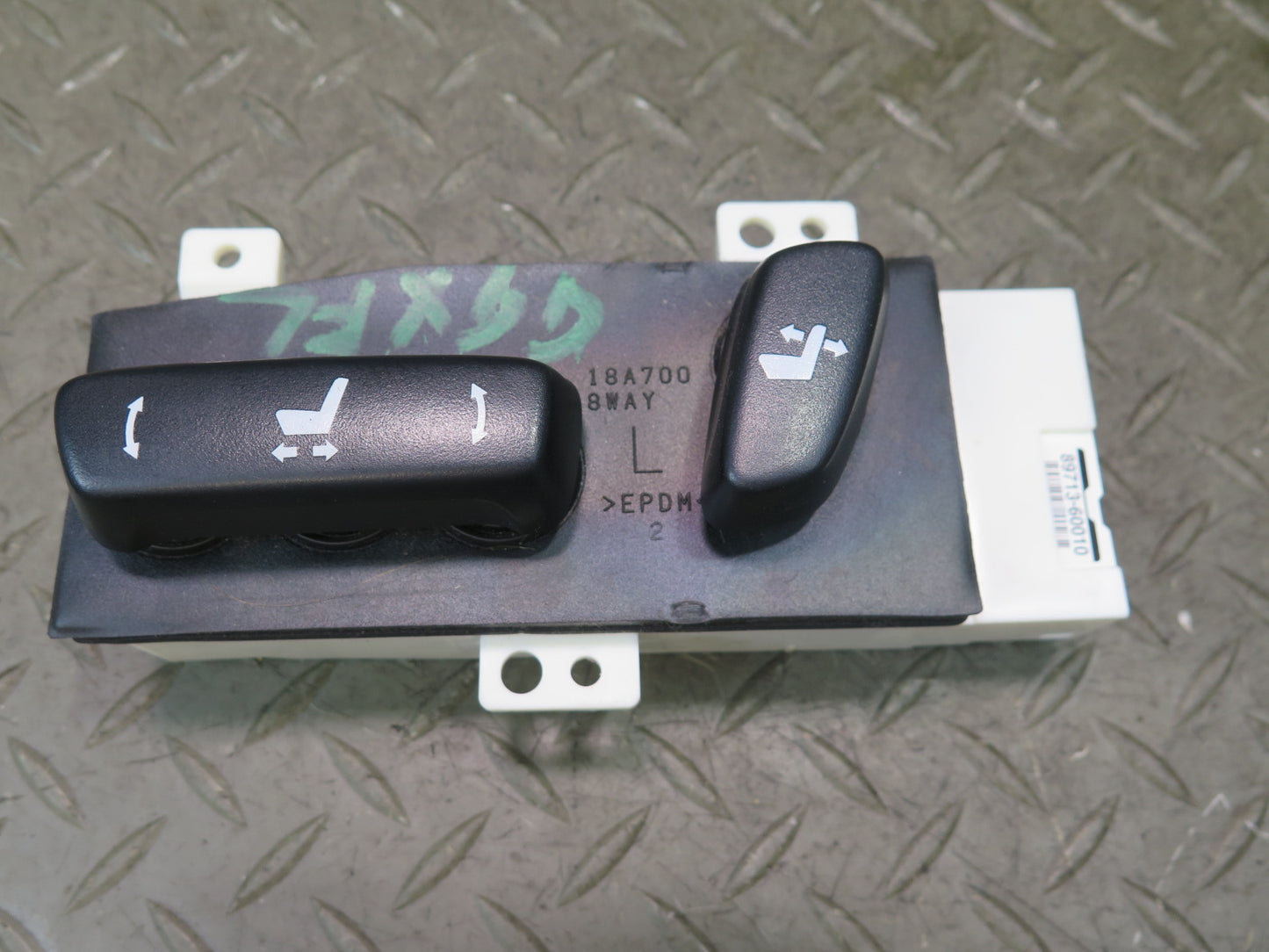 2010-2014 Lexus URJ150L GX460 Front Left Seat Adjust Control Lumbar Switch Set