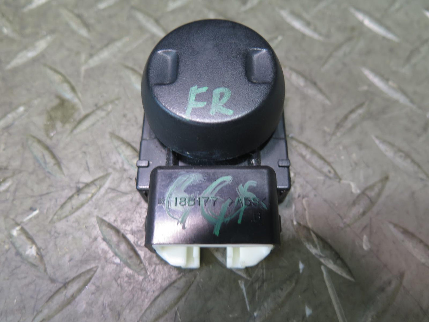 2010-2014 Lexus URJ150L GX460 Front Right Seat Adjust Control Lumbar Switch Set
