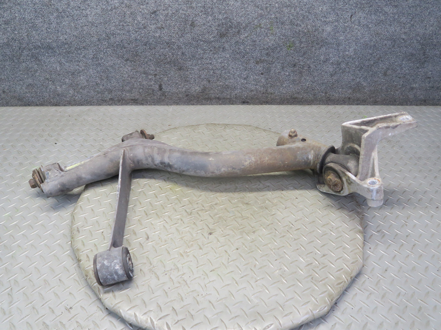 1984-1995 Porsche 928 S Rear Right Upper & Lower Control Arm Set of 2