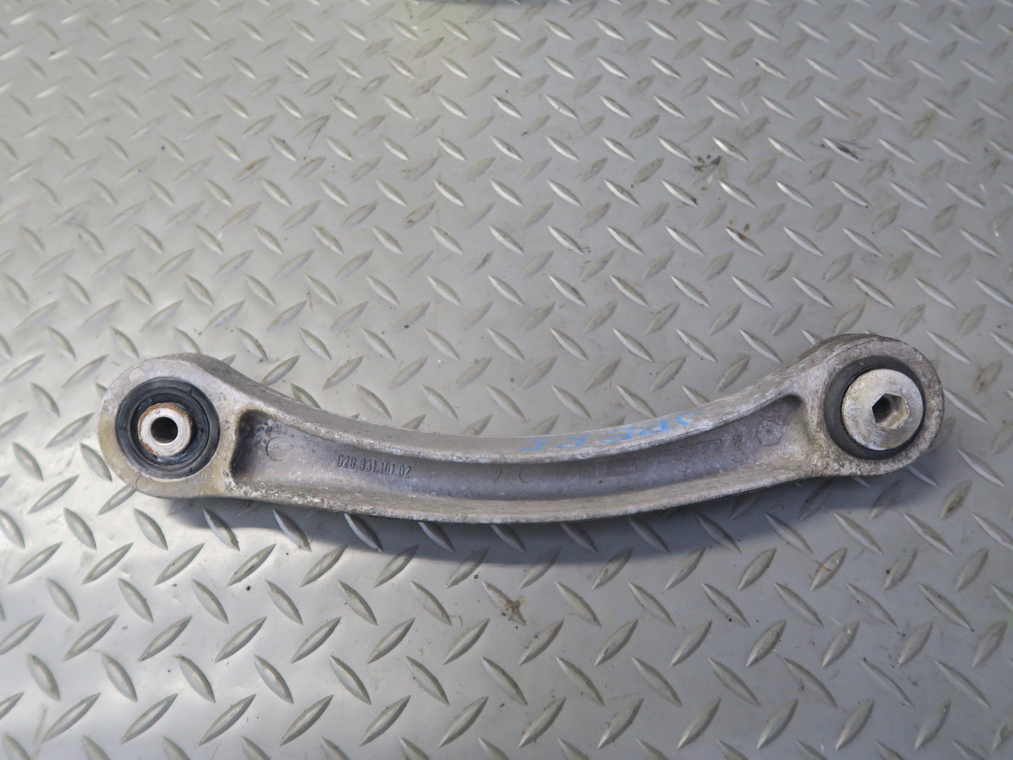 1984-1995 Porsche 928 S Rear Right Upper & Lower Control Arm Set of 2