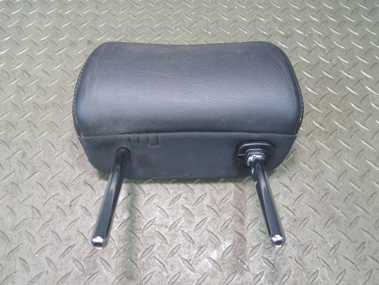 2010-2023 Lexus URJ150L GX460 Rear 2ND ROW Right or Left Seat Headrest