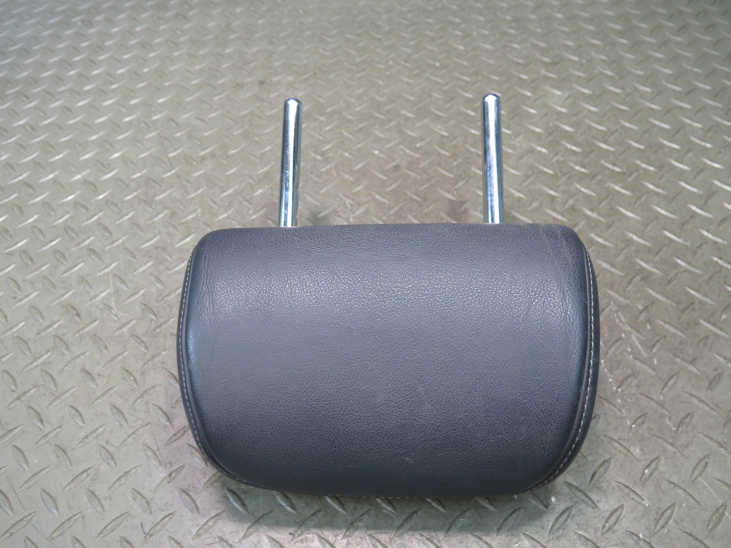 2010-2023 Lexus URJ150L GX460 Rear 2ND ROW Right or Left Seat Headrest