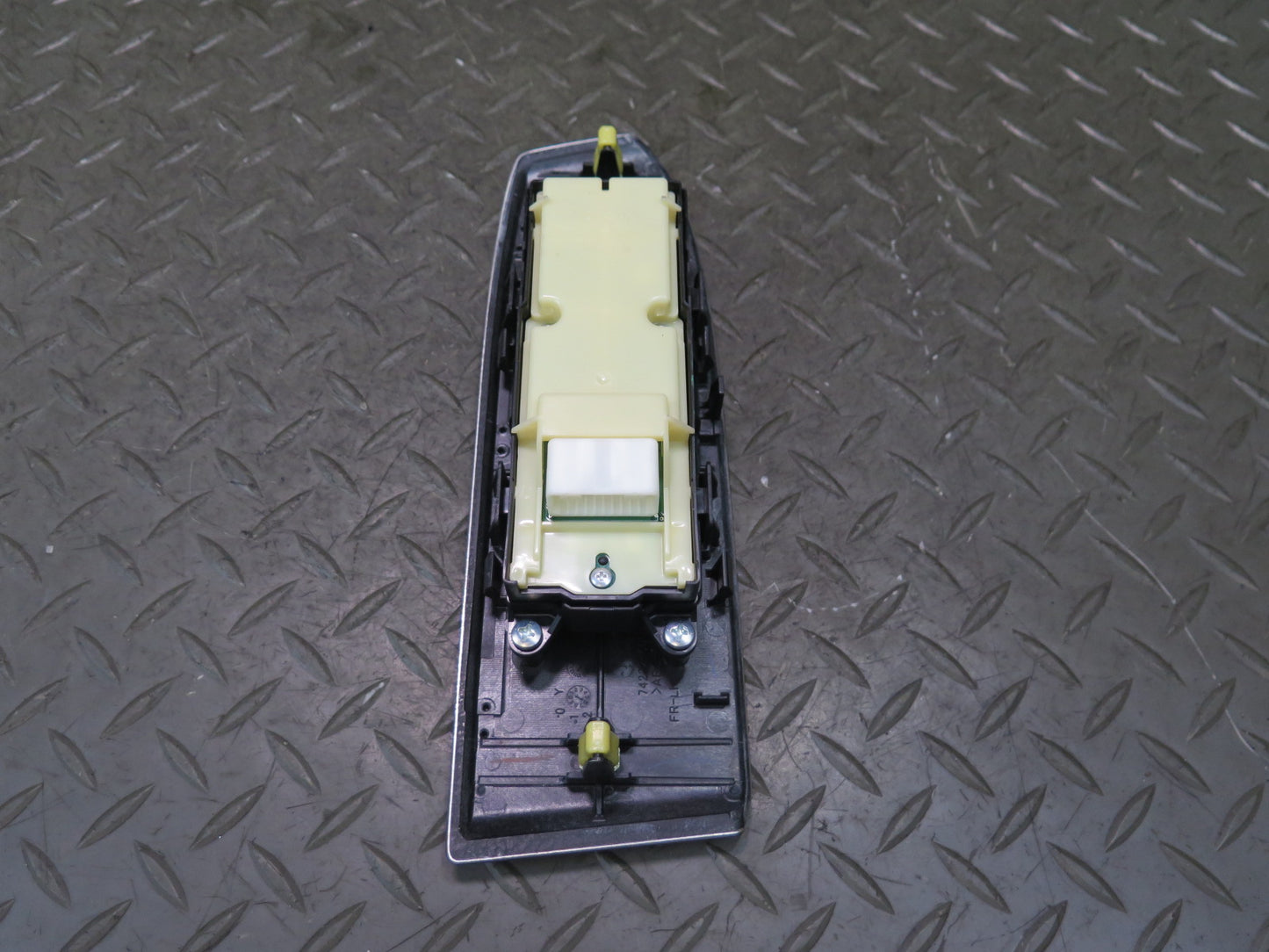 2010-2013 Lexus URJ150L GX460 Front Left Door Master Power Window Switch w Trim