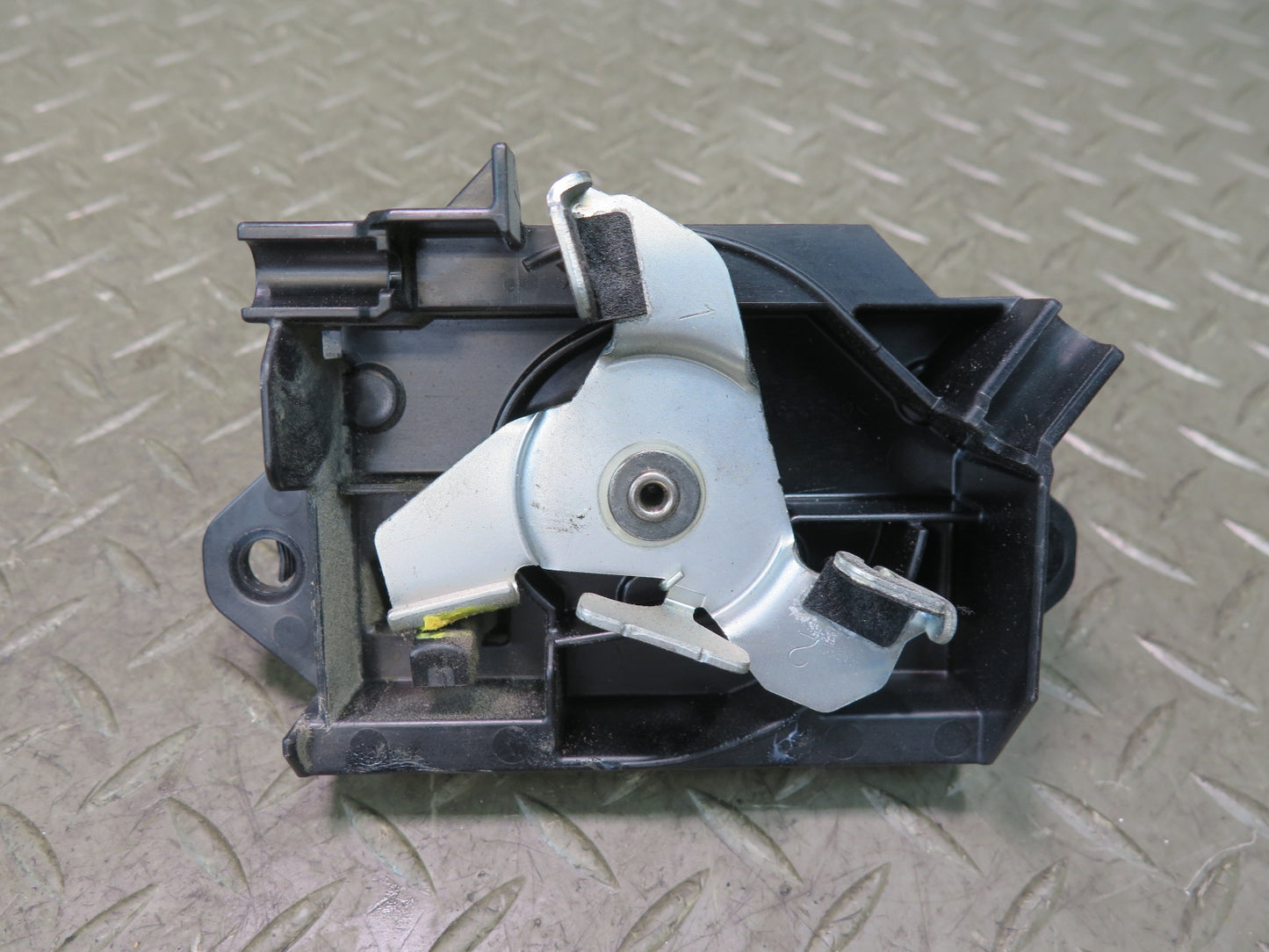 2010-2023 Lexus URJ150L GX460 Rear Trunk Tailgate Lock Open Release Handle