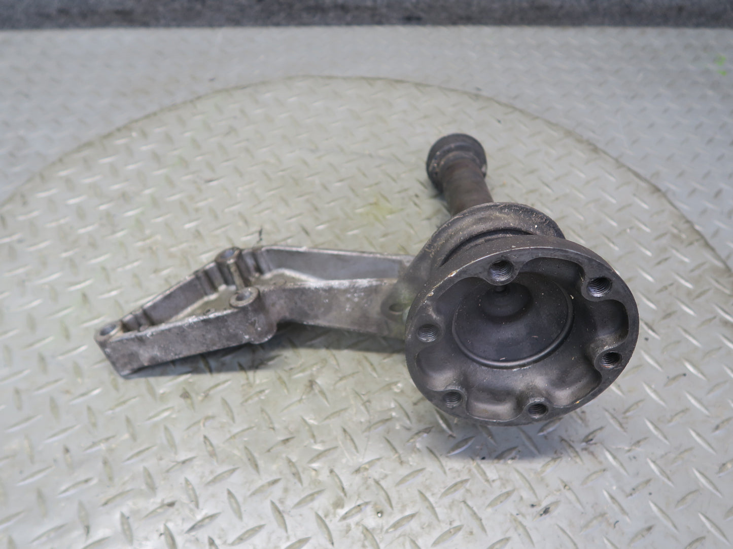 01-03 VW Eurovan T4 2.8L Transmission Right Mount Support w Shaft 02G409905B OEM