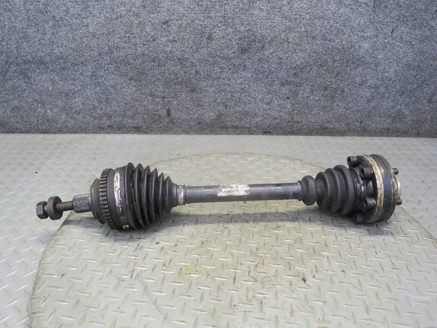 01-03 VW Eurovan T4 2.8L Front Right Suspension Axle Shaft 136K Miles OEM