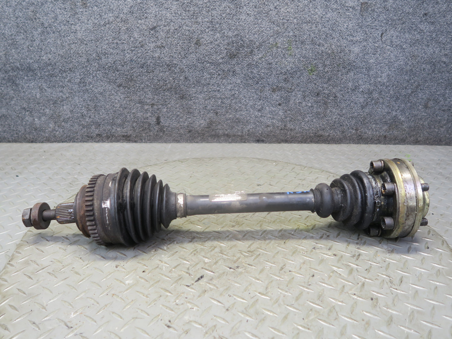 01-03 VW Eurovan T4 2.8L A/T Front Left Suspension Axle Shaft 7D0407271B OEM