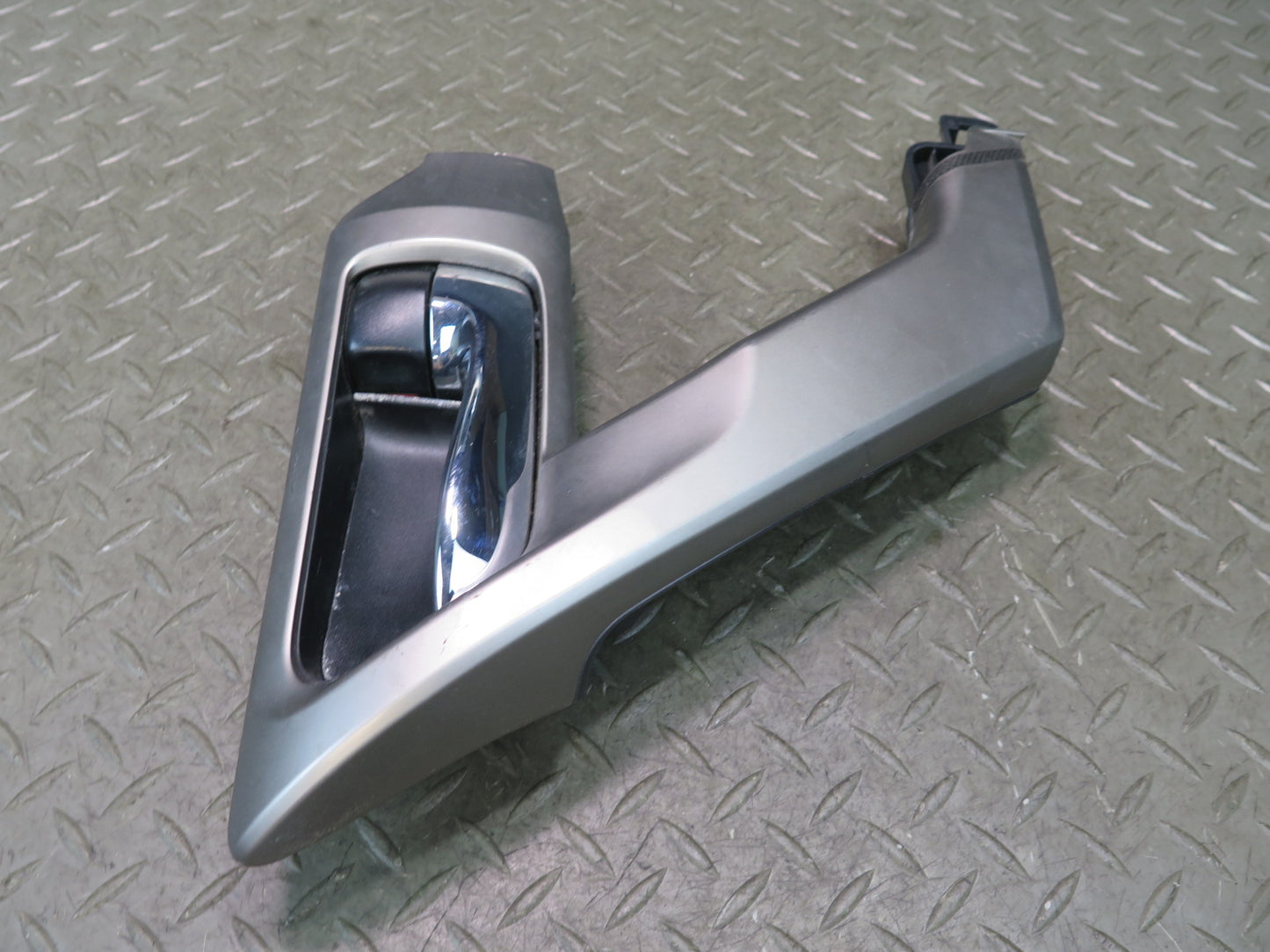 2010-2013 Lexus URJ150L GX460 Front Left Side Interior Door Handle W/ Trim