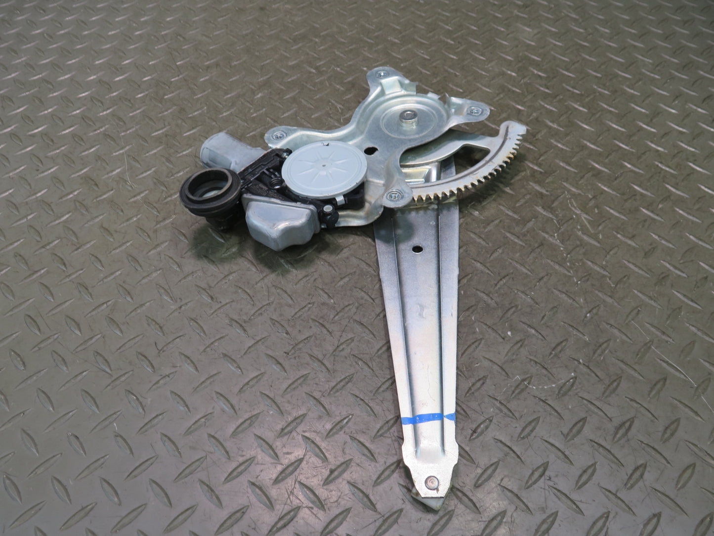 2010-2013 Lexus URJ150L GX460 Rear Left Driver Door Window Regulator W/ Motor