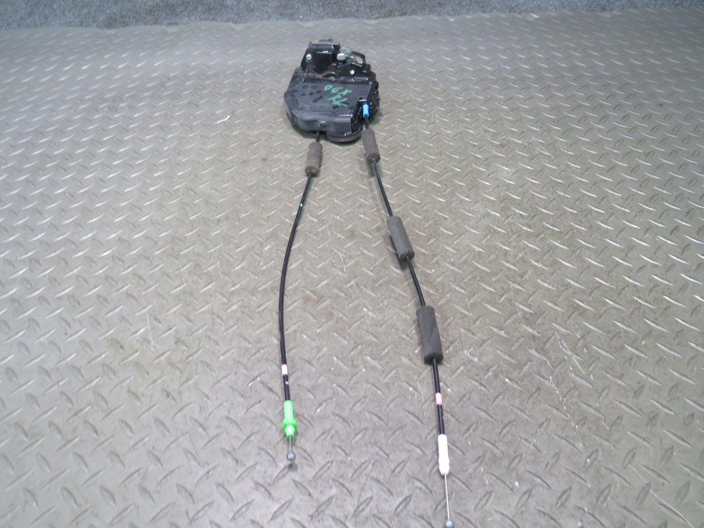 2010-2013 Lexus URJ150L GX460 Rear Left Side Door Lock Latch Actuator