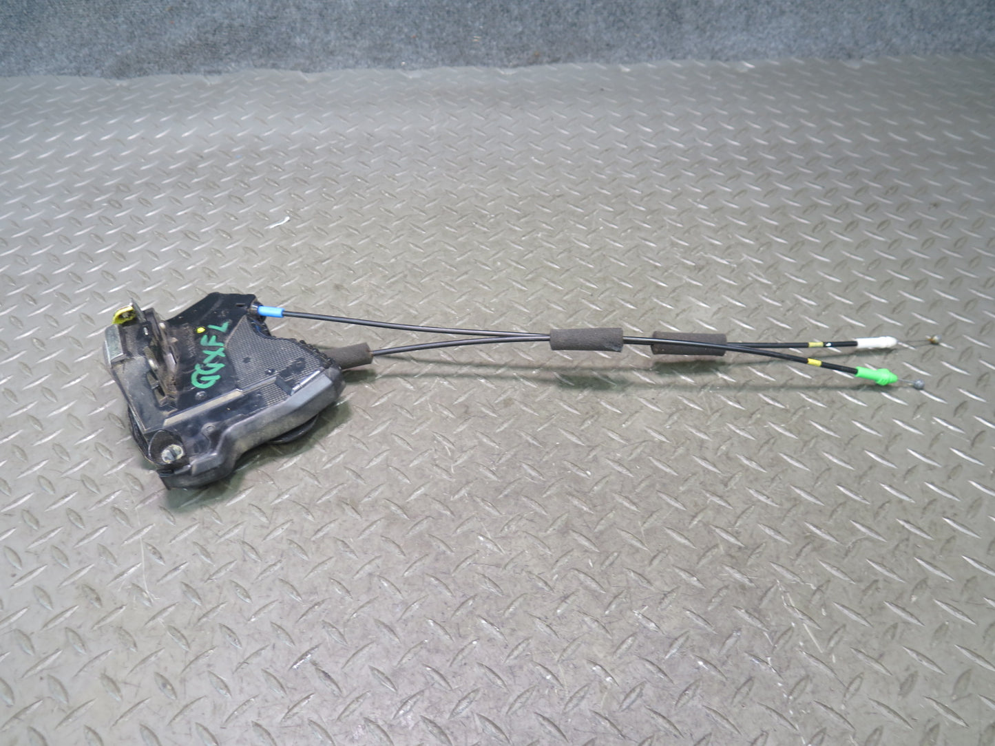 2010-2013 Lexus URJ150L GX460 Front Left Side Door Lock Latch Actuator