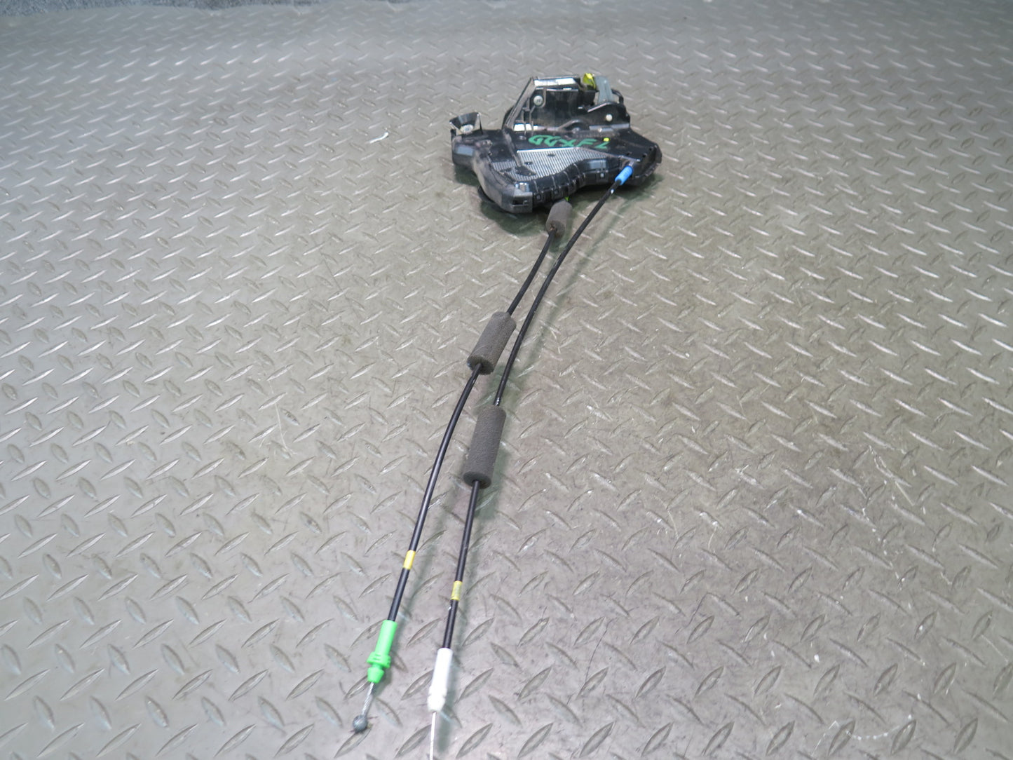 2010-2013 Lexus URJ150L GX460 Front Left Side Door Lock Latch Actuator