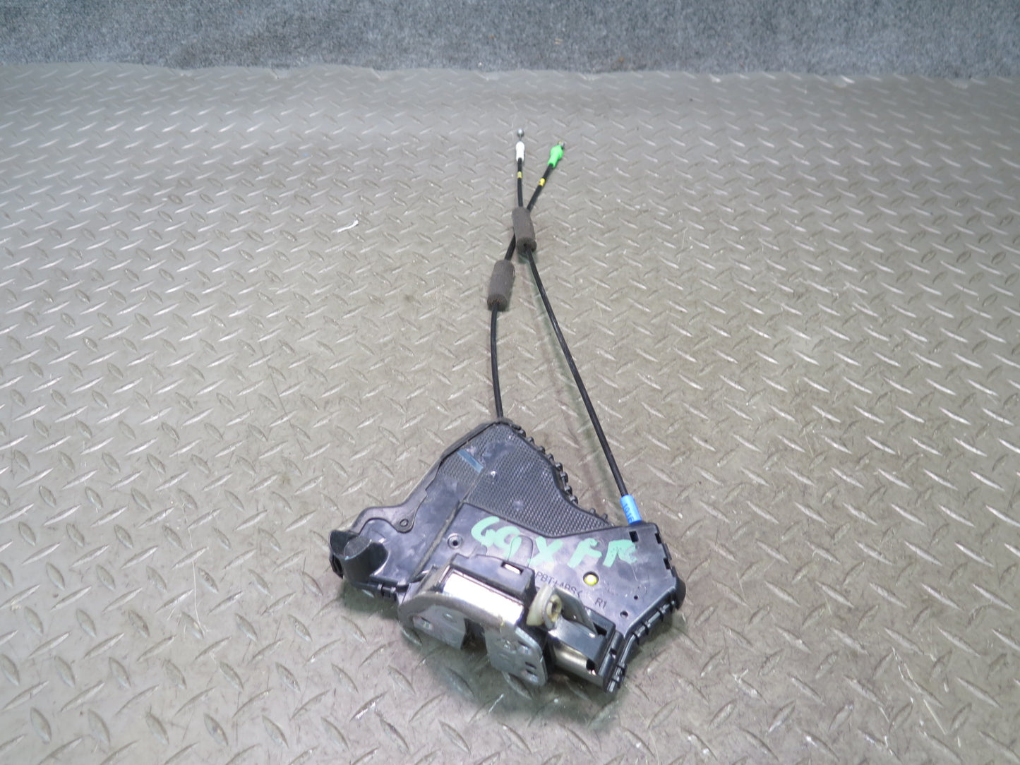 2010-2013 Lexus URJ150L GX460 Front Left Side Door Lock Latch Actuator
