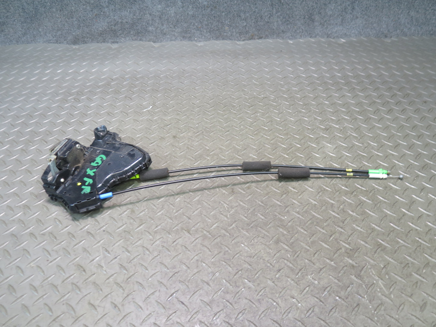 2010-2013 Lexus URJ150L GX460 Front Left Side Door Lock Latch Actuator