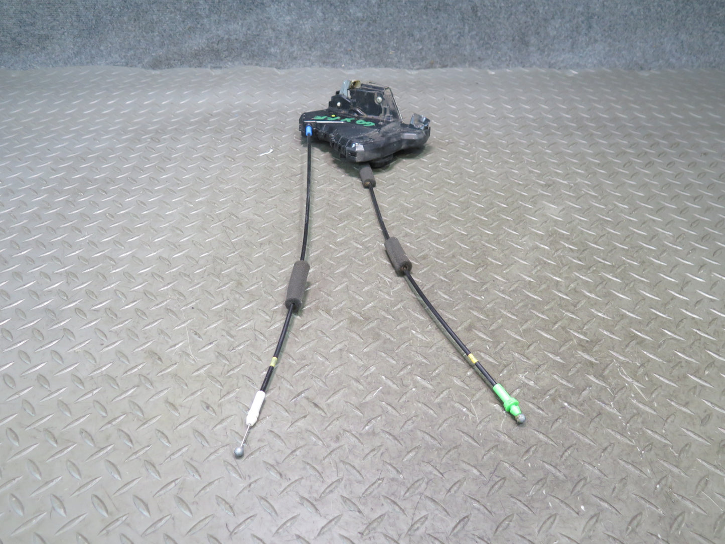 2010-2013 Lexus URJ150L GX460 Front Left Side Door Lock Latch Actuator
