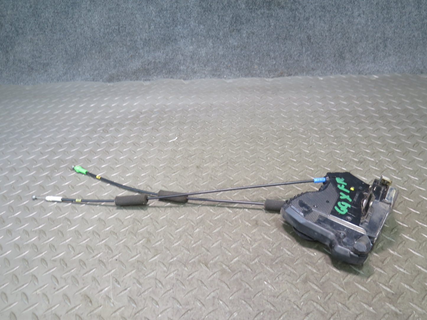 2010-2013 Lexus URJ150L GX460 Front Left Side Door Lock Latch Actuator