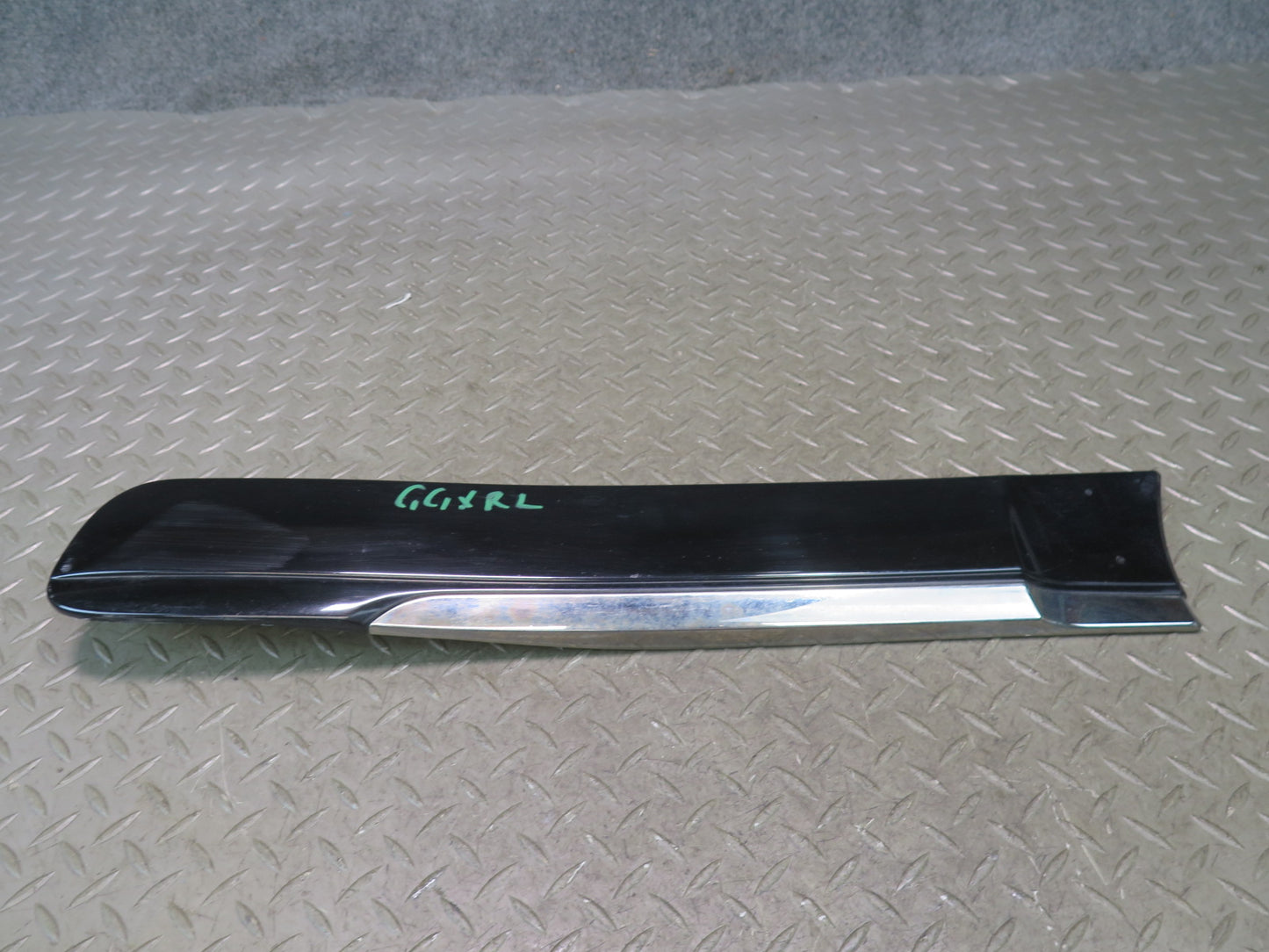 2010-2013 Lexus URJ150L GX460 Rear Left Side Exterior Door Body Molding Cover