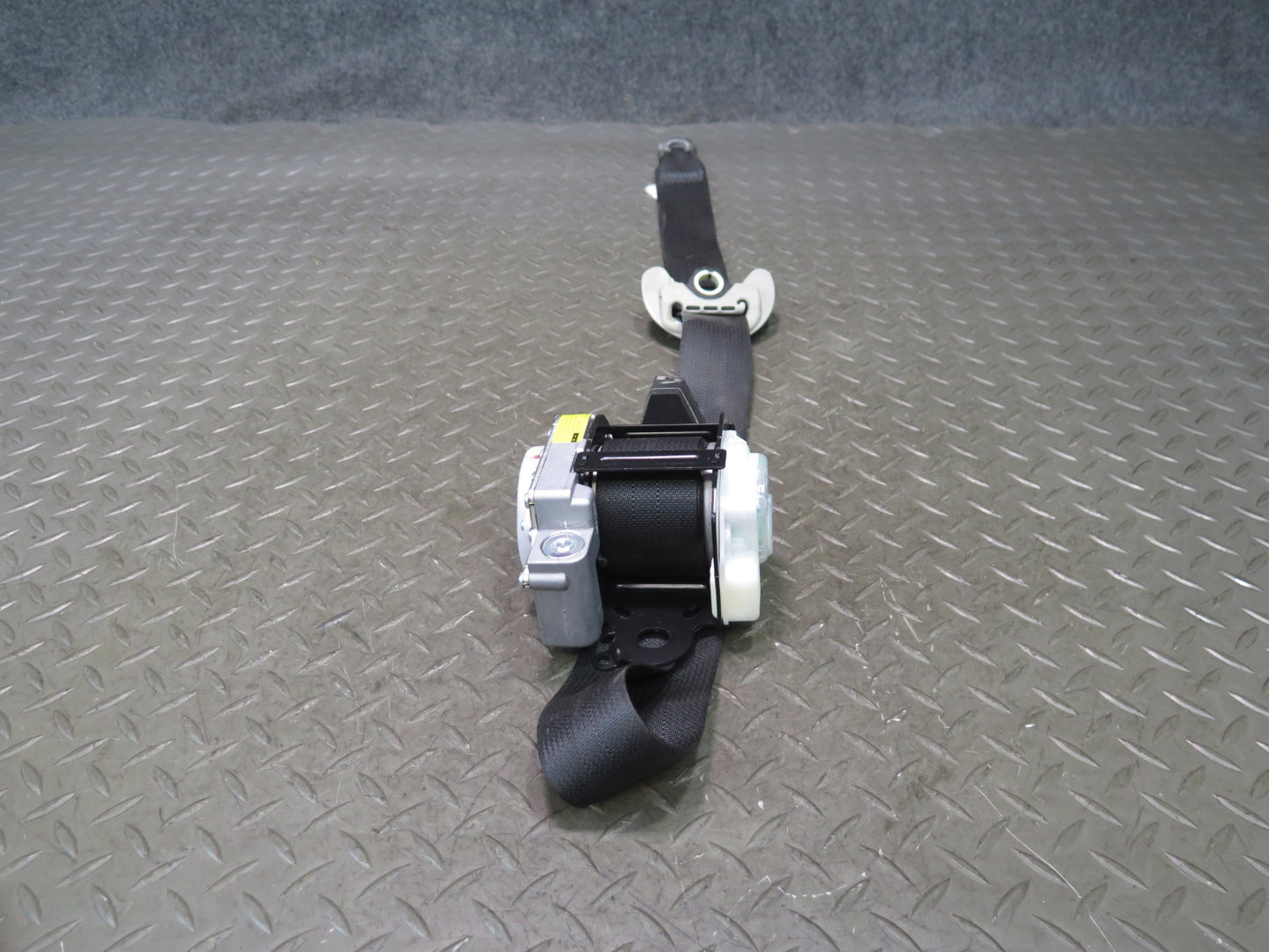 10-13 LEXUS GX460 REAR RIGHT CENTER LEFT SIDE SEATBELT RETRACTOR SET OEM