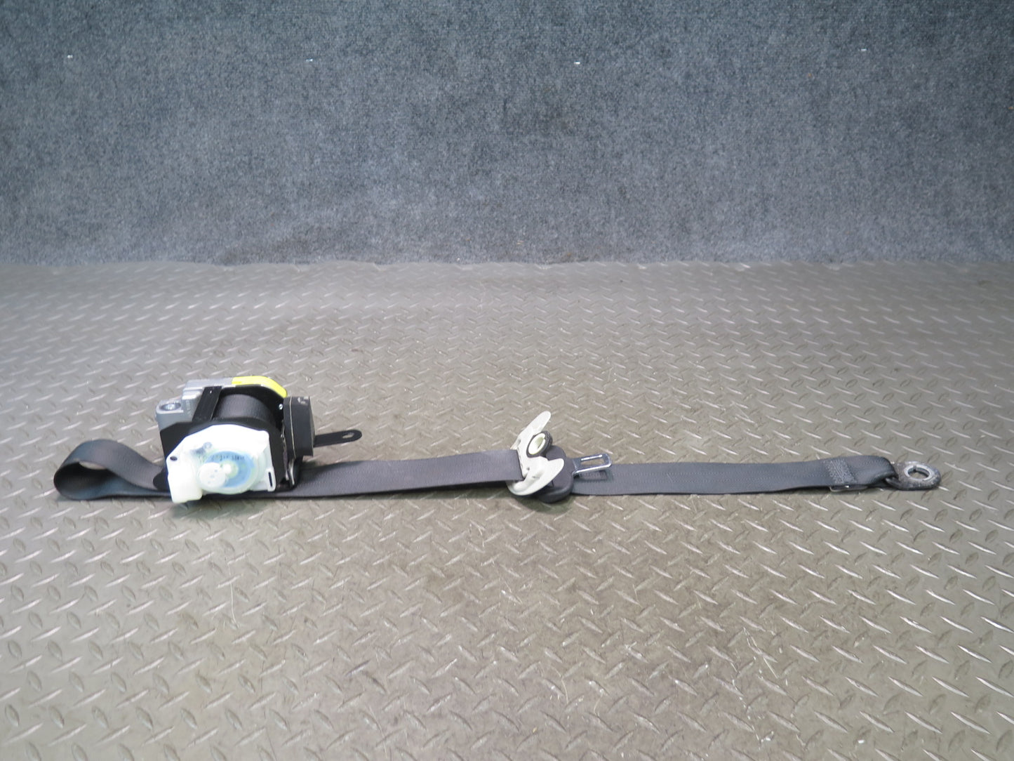 10-13 LEXUS GX460 REAR RIGHT CENTER LEFT SIDE SEATBELT RETRACTOR SET OEM