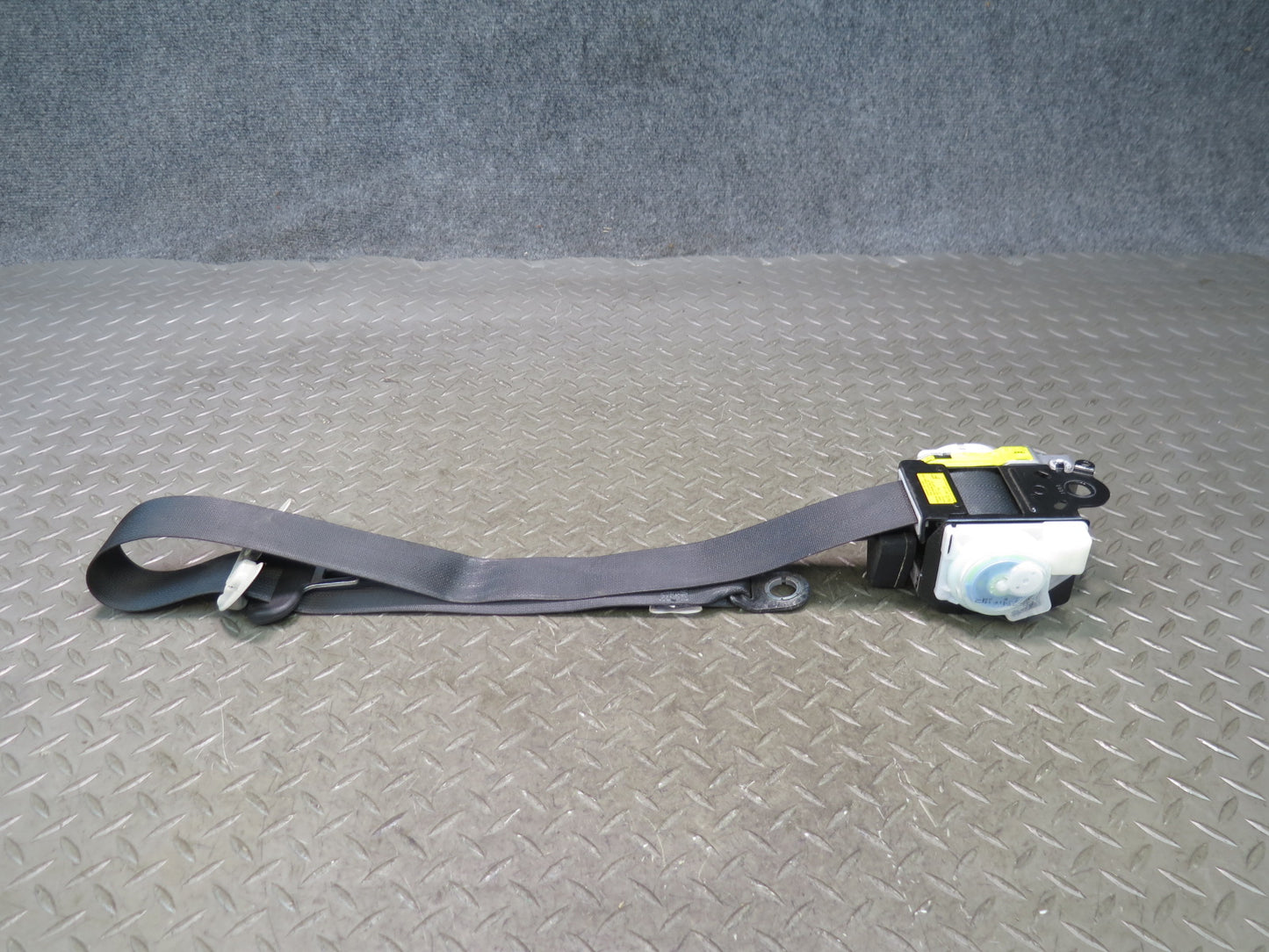 10-13 LEXUS GX460 REAR RIGHT CENTER LEFT SIDE SEATBELT RETRACTOR SET OEM