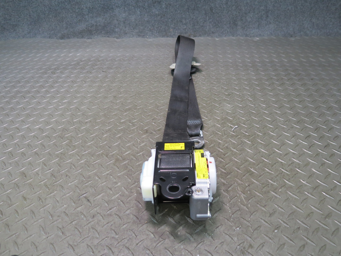 10-13 LEXUS GX460 REAR RIGHT CENTER LEFT SIDE SEATBELT RETRACTOR SET OEM