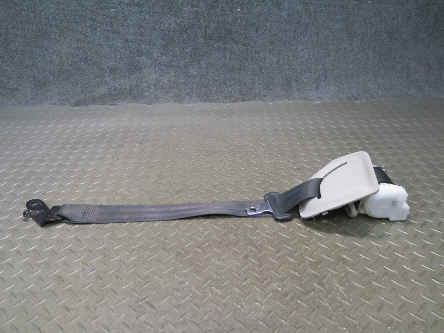 10-13 LEXUS GX460 FRONT RIGHT & LEFT SIDE SEATBELT RETRACTOR SET OEM