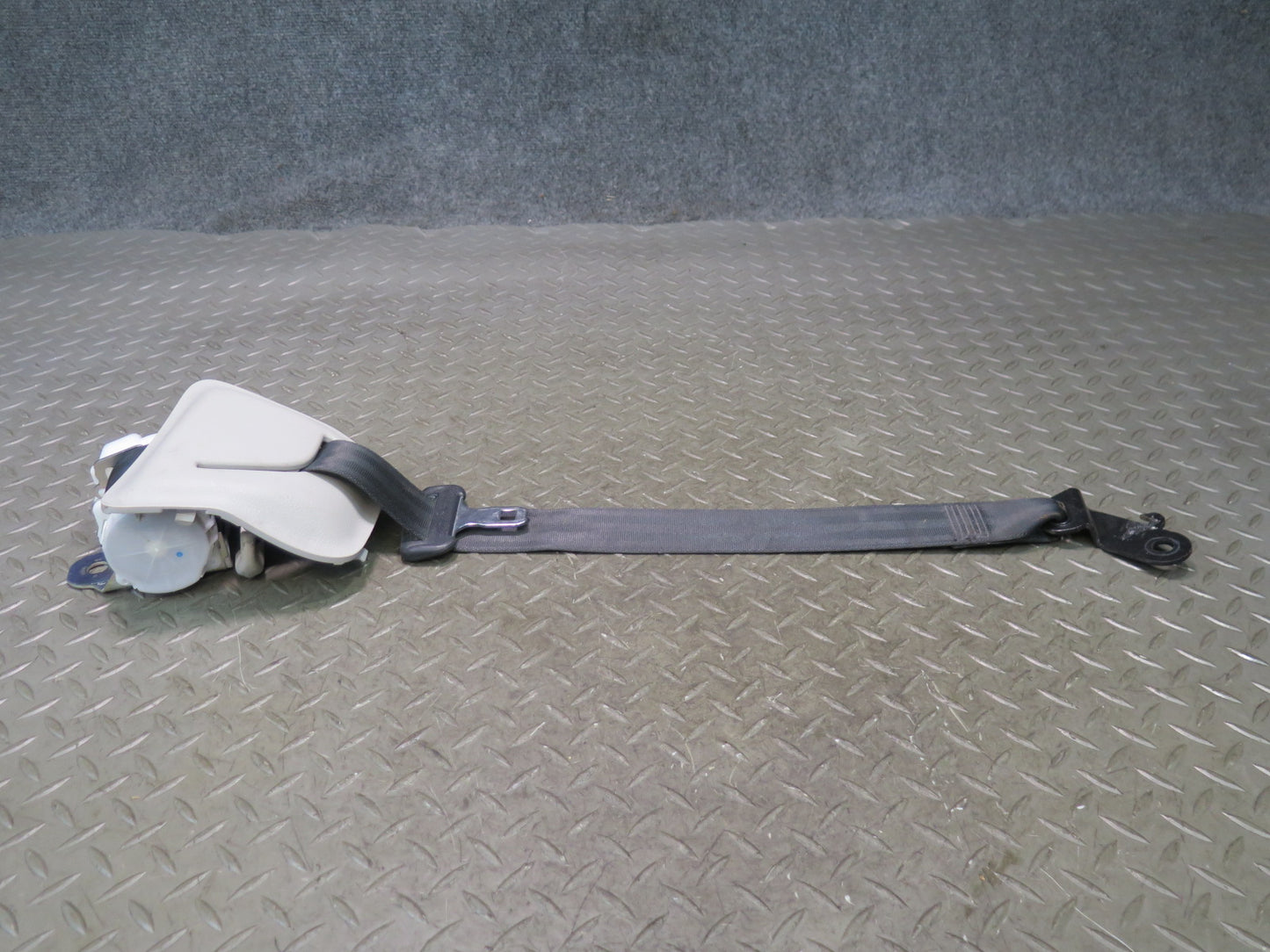 10-13 LEXUS GX460 FRONT RIGHT & LEFT SIDE SEATBELT RETRACTOR SET OEM