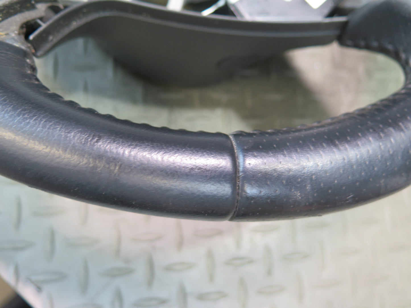 09-20 Nissan Z34 370Z Leather Steering Wheel OEM